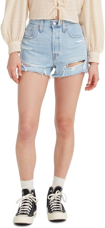 Denim Shorts for Women: Embracing Comfort and Fashion插图4