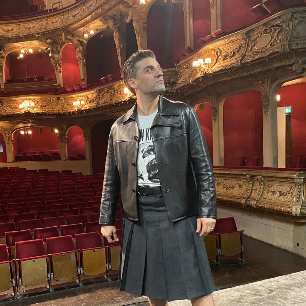 why is oscar isaac wearing a skirt