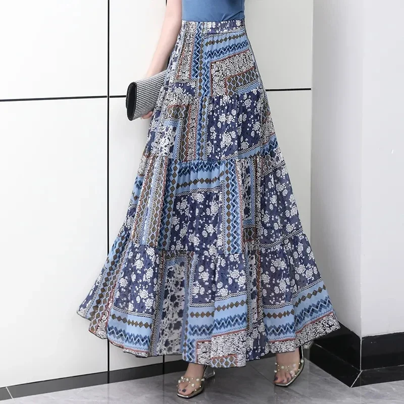 patterned maxi skirt