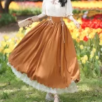 pleated skirt