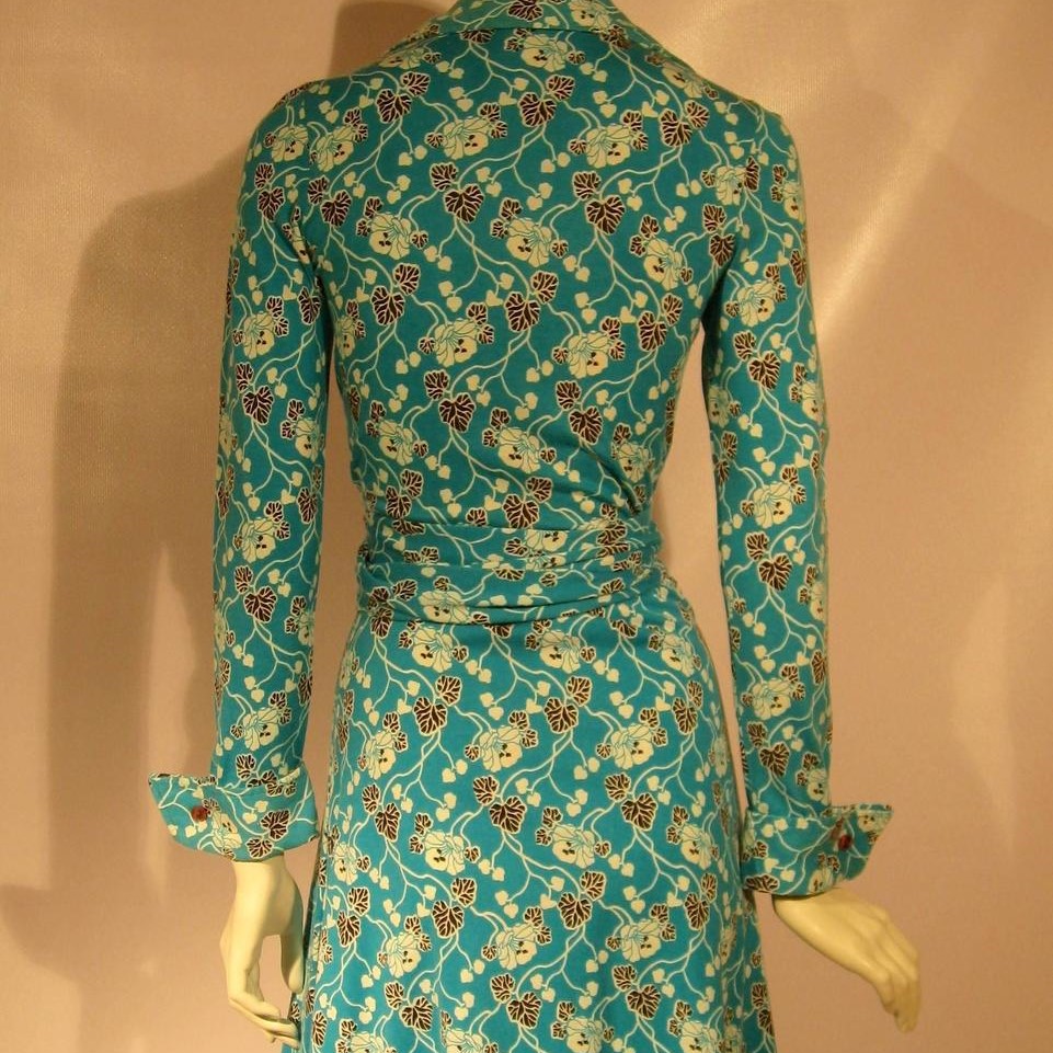 diane von furstenberg wrap dress 70s