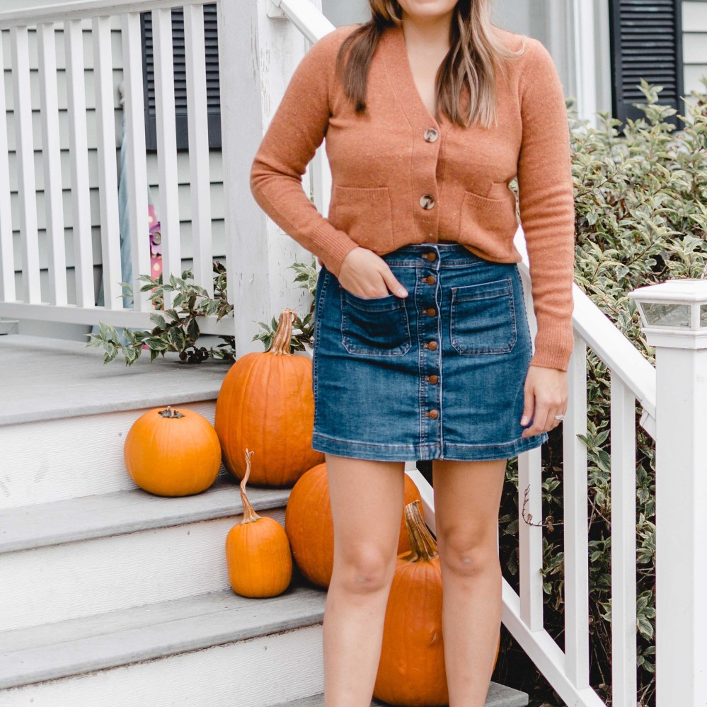 short jean skirt outfits