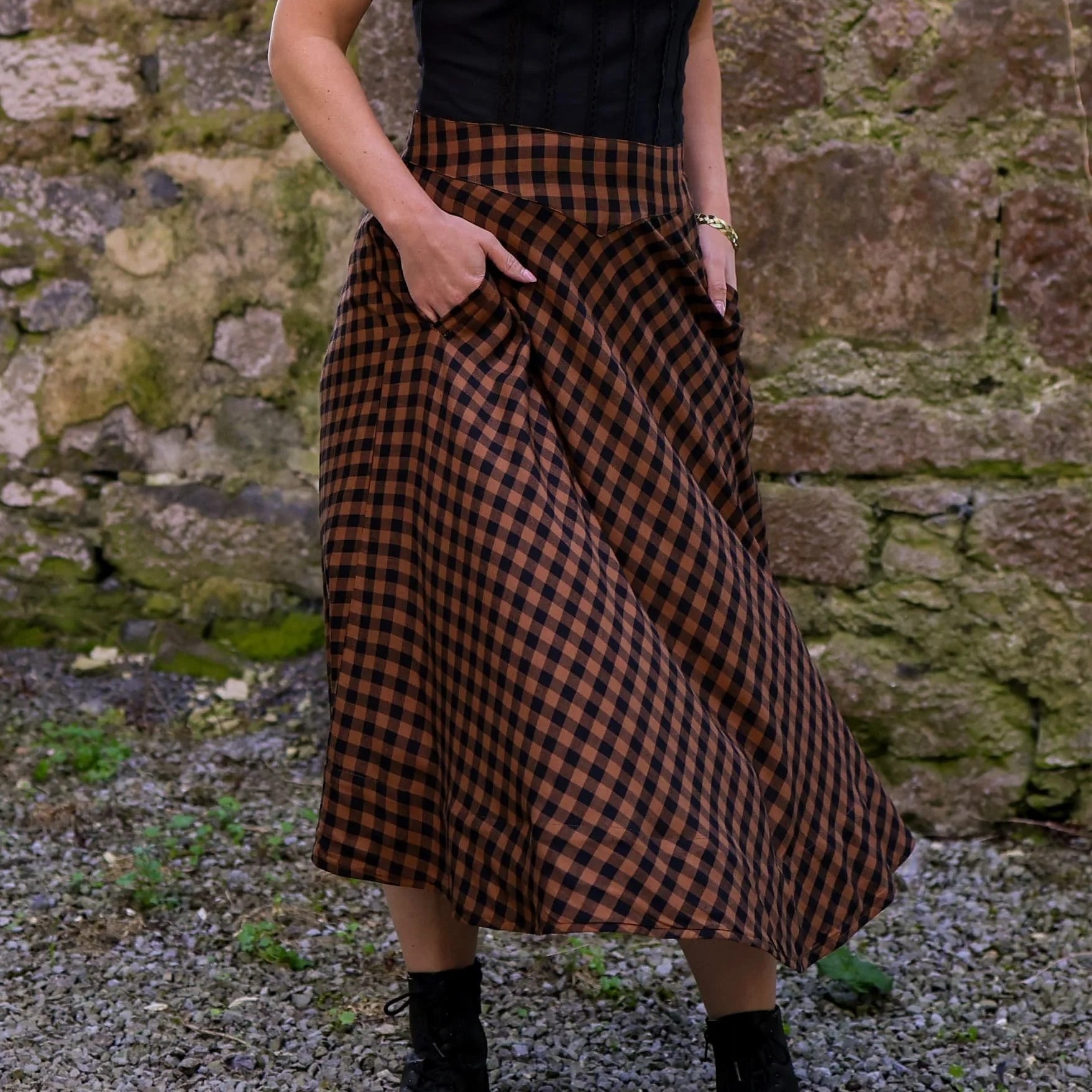 midi length skirt